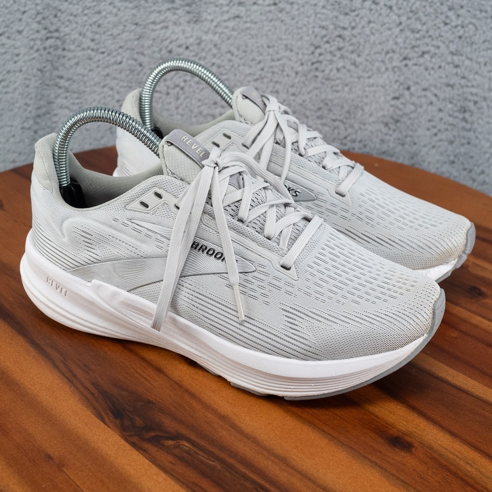 Brooks Revel 8 120456-1B-086 Sneaker Women's Size 8 B Gray Oyster Running Shoes